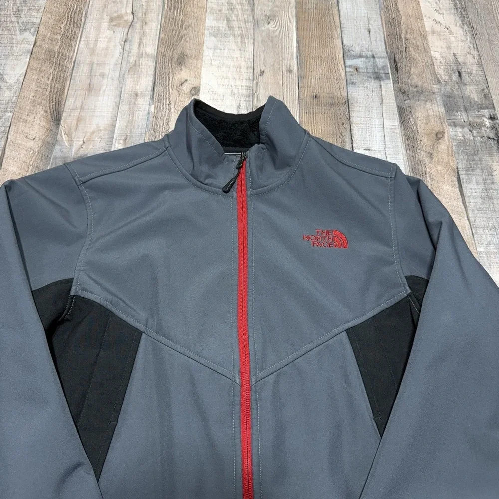 The North Face Soft Shell Jacket Mens Medium Gray Red Full Zip Fleece Lined